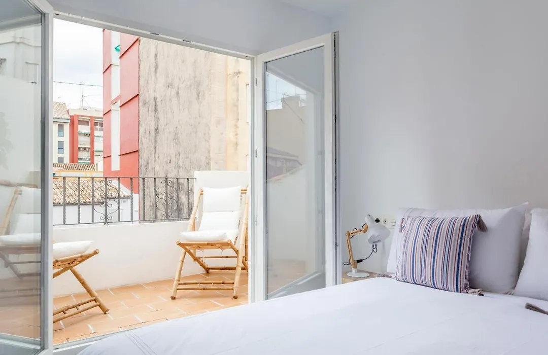 Three Floor House With Terrace-1