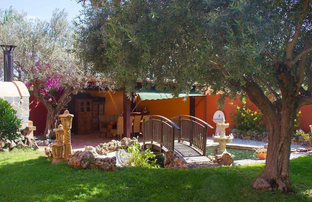 Hotel Iris La Eliana-1