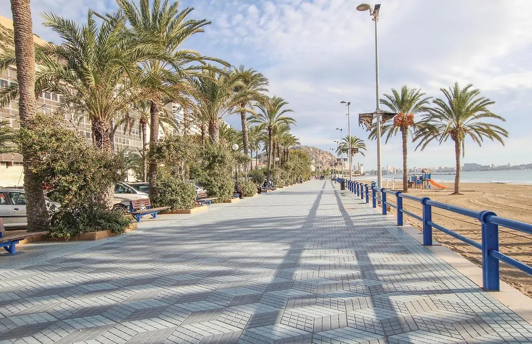 Awesome Apartment In Alicante With Wifi-1