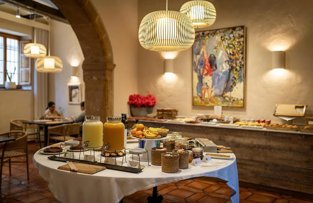 Hotel Nou Roma-1