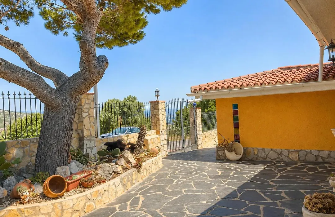Villa Miramar-1