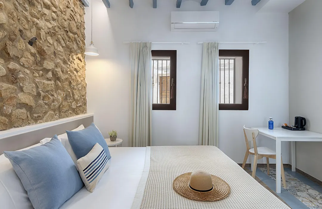 Hostal Altea House-1