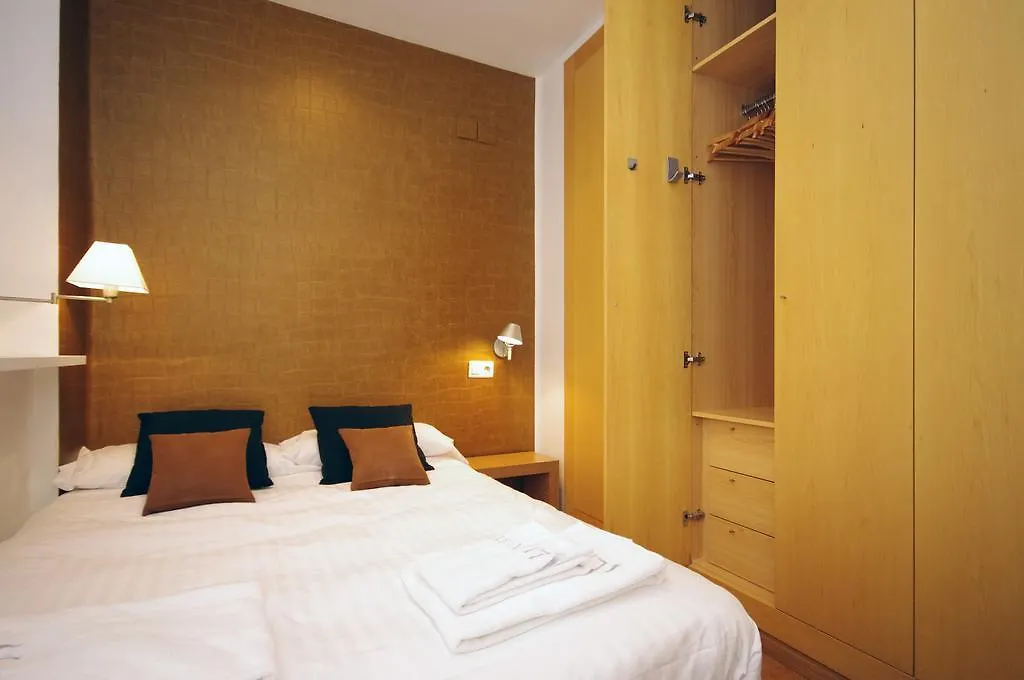 Vivaldi Penthouse Ayuntamiento-1