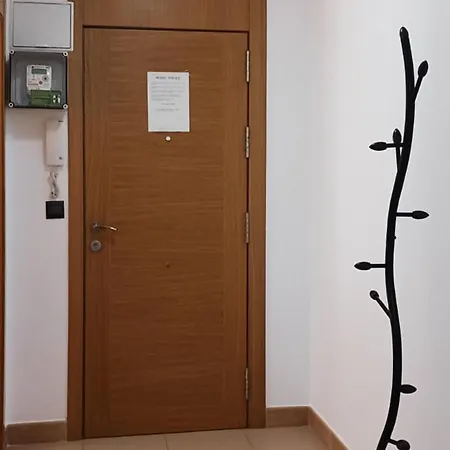 Awesome Apartment In Alicante With Wifi-2