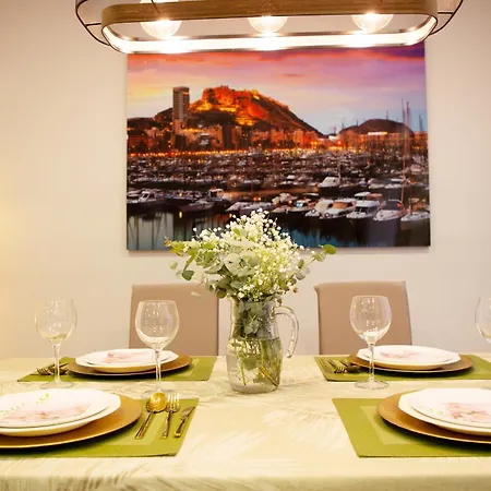 Luxury New Apartment City Centre & Beach, Alicante-2