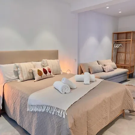 Valencia Guest BiS Suites Ruzafa-2