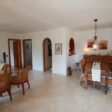 Chrisuli - Well Furnished Villa With Panoramic Views In Moraira-3