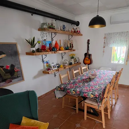Holiday House - Casa De Monica-2