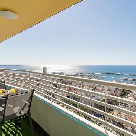 Sky Suites Alicante-3