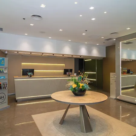 AC Hotel Colón Valencia by Marriott-2
