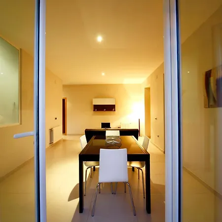 Realrent Marina Real-3