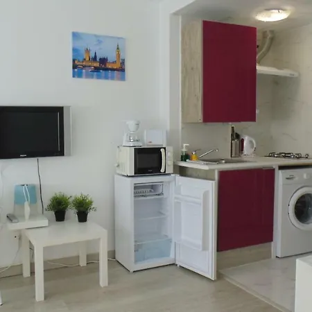Apartamento En Centro A 150M Del Mar Apolo B-2