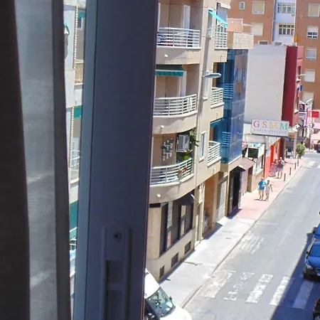 Apartamento En Centro A 150M Del Mar Apolo B-3