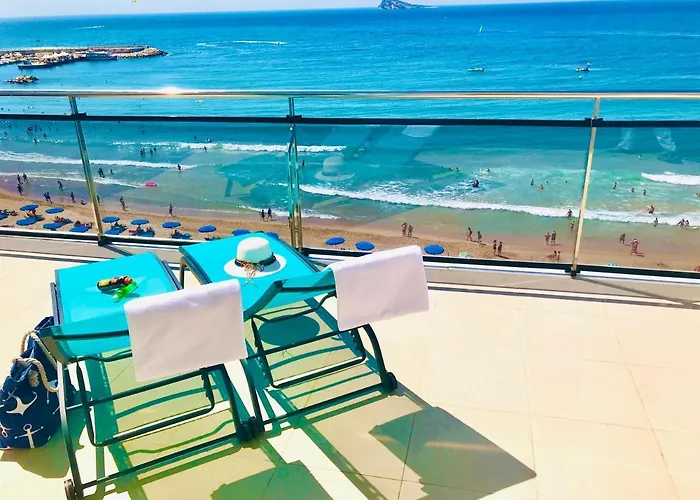 Benidorm hotels near Playa de Levante