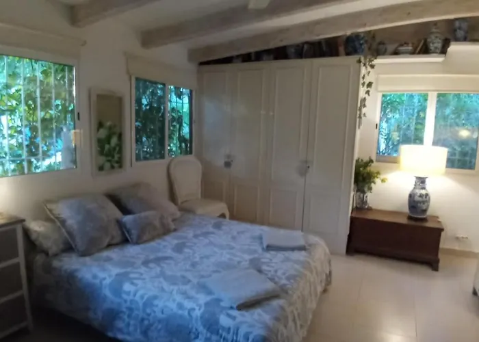 Villa Casa con jardín frente Playa de Burriana