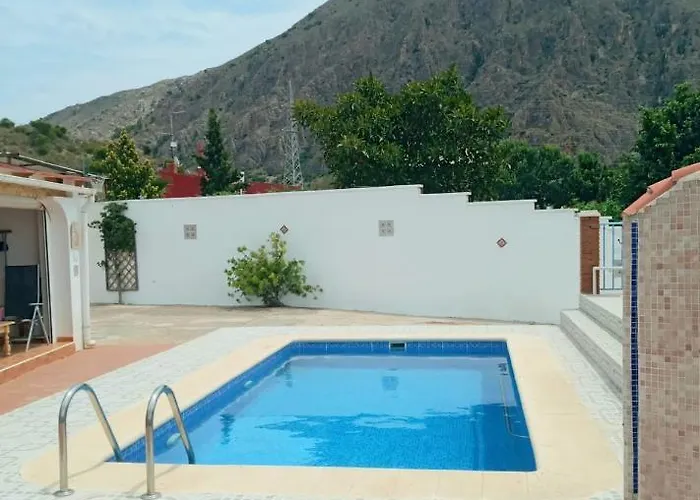 Recovery Mountain Homestay Alicante