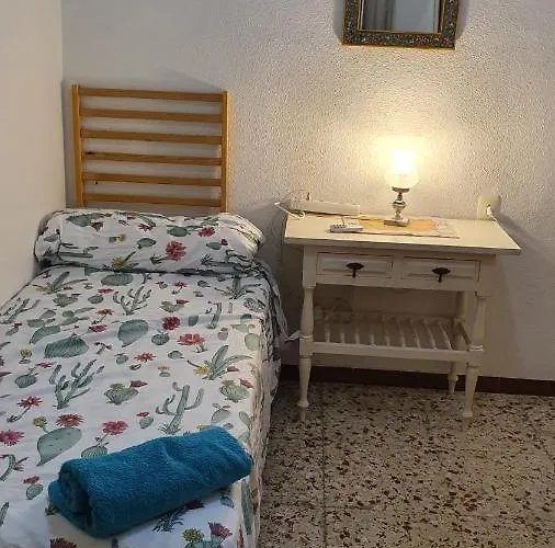 Guest House Capitan Meca Alicante