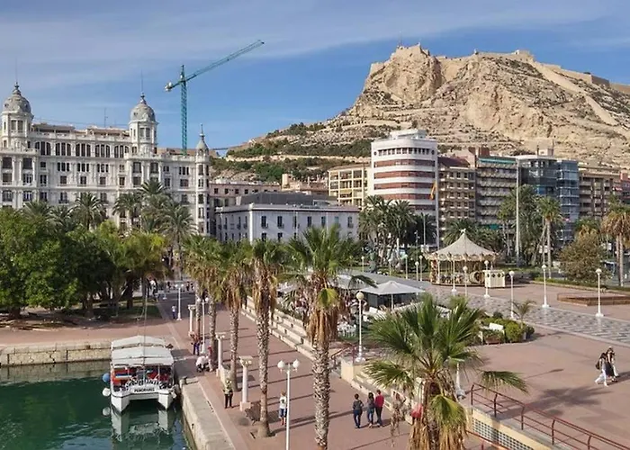 Apartamento de diseño céntrico 5 min playa  Alicante