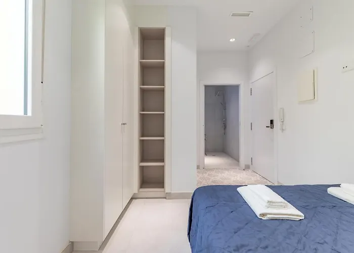 Sunny,Private Terrace,Wheelchair Access Valencia