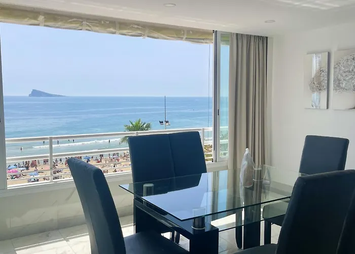Coblanca Levante Beach Seafront Benidorm acceptant les animaux