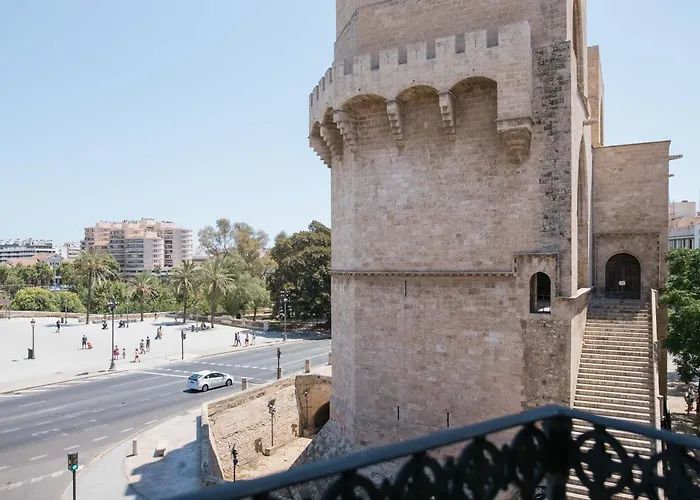 Myr Puerta Serranos Valencia - 4 star Hotel