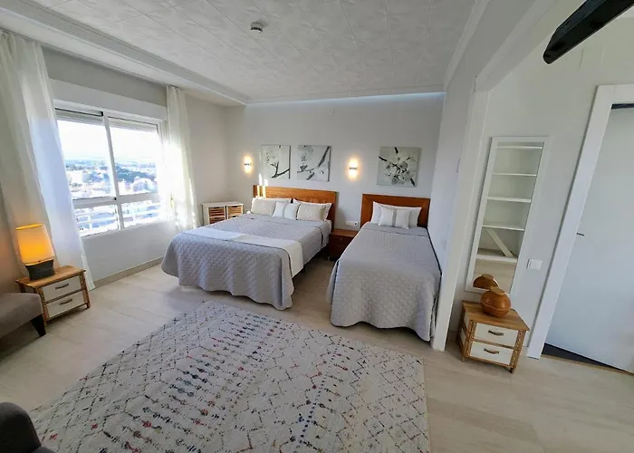 Alicante Skylights Apartments