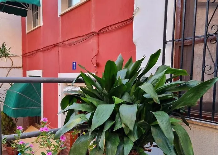 Holiday House - Casa de Sylvia Cullera