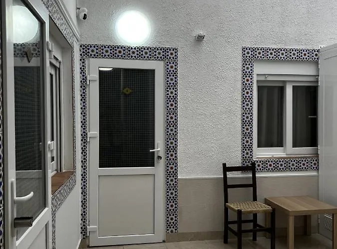 Casa De La Luz - Numero 8 Alicante