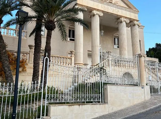 Chambre Dans Une Magnifique Villa Avec Sa Plage Et Piscine Vue Imprenable Sur La Mer El Campello