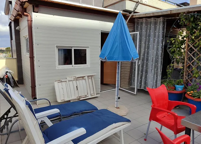Habitacion Familiar loft en un Ático con gran terraza y,cocina ,en la playa Burriana