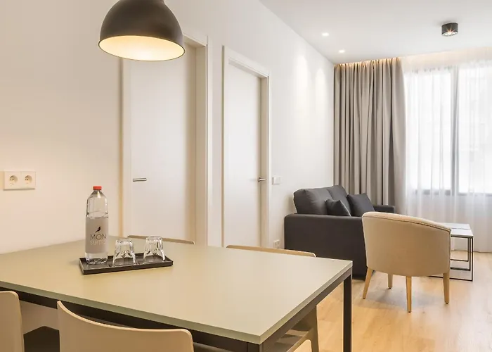 Mon Suites Jardin De Ayora Valenza