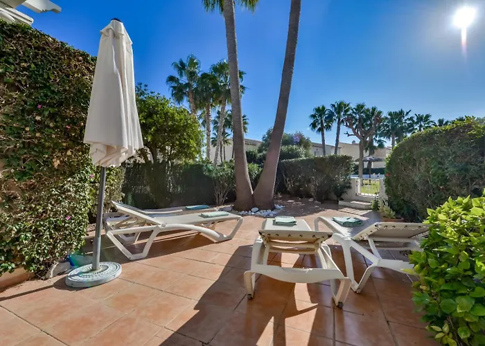 Villas Guzman - Margaret Calpe with Pool