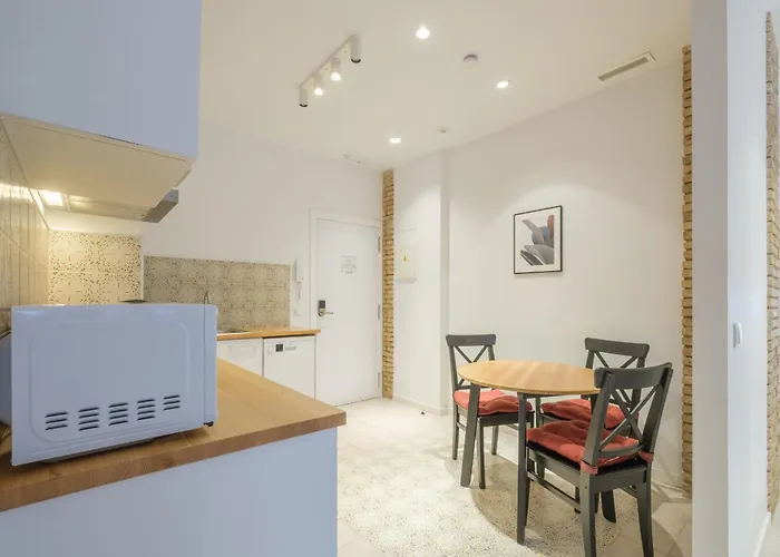 Modern Apartment Close To City Centre Valencia