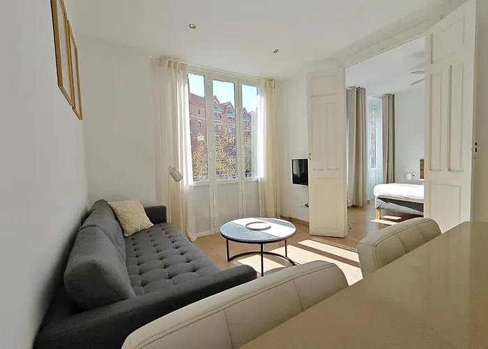 Hola Valencia - Holiday Apartments