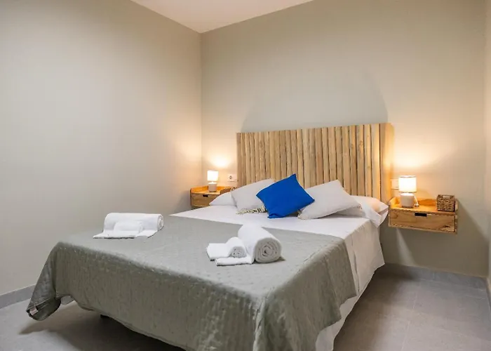 Carmen Beach Hostel Cullera