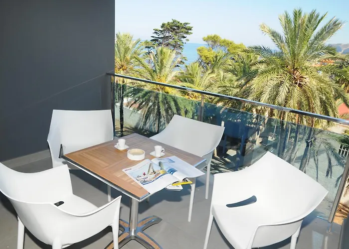 Apartamentos Bravosol Dénia