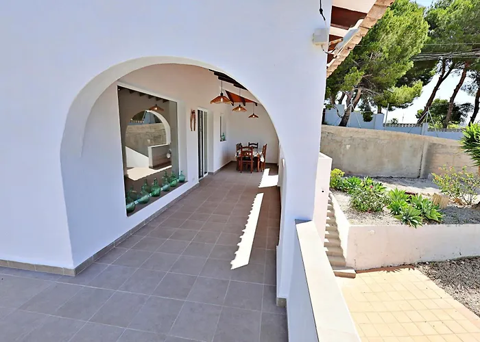 Boetiek Miquel - Pretty Holiday Property With Garden And Private Pool In Moraira