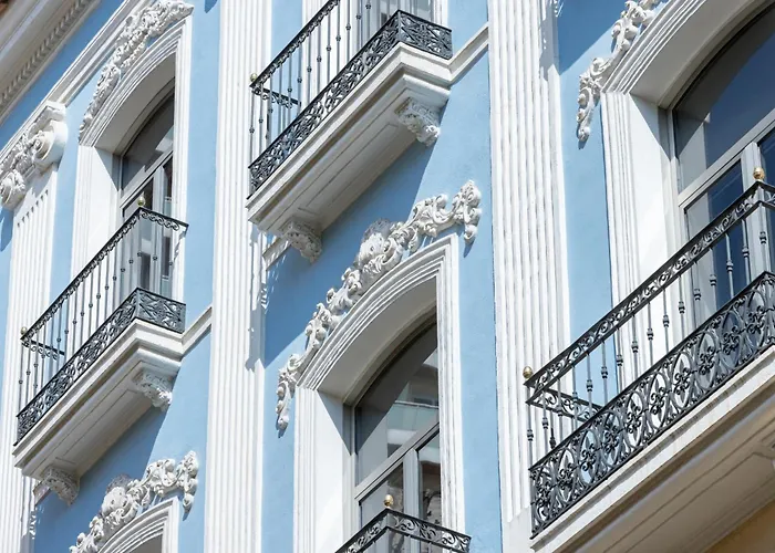 Alicante 5 Star Hotels