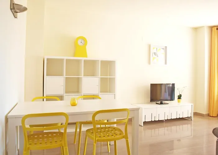Appartamento ApartUP Yellow Opera View Valenza