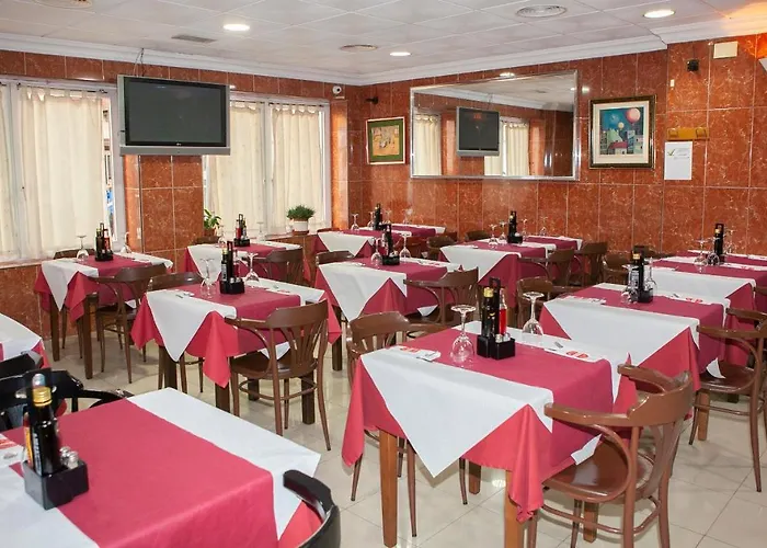 Torrevieja hotels near Garden of Nations