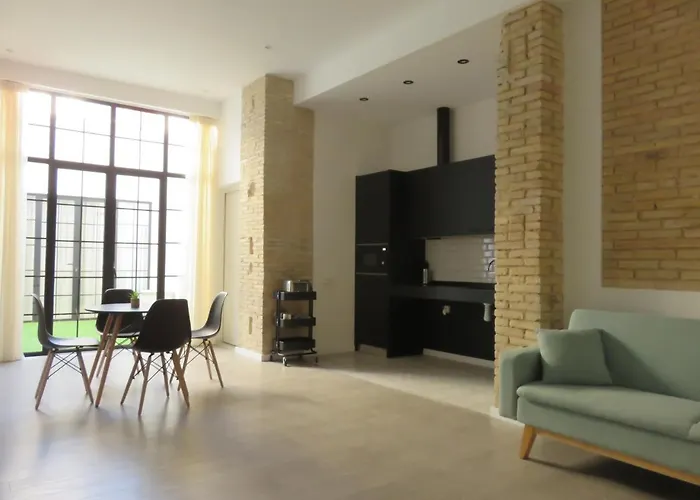 Valencia Beach Vacation Rentals