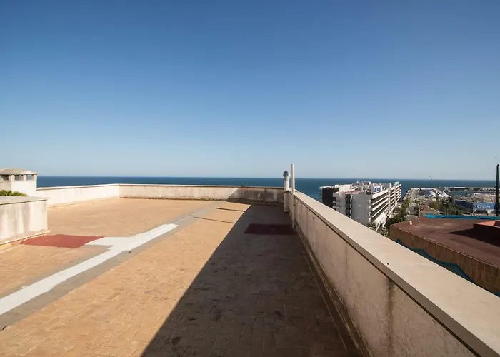 Beach, City Center And Entertainment Alicante