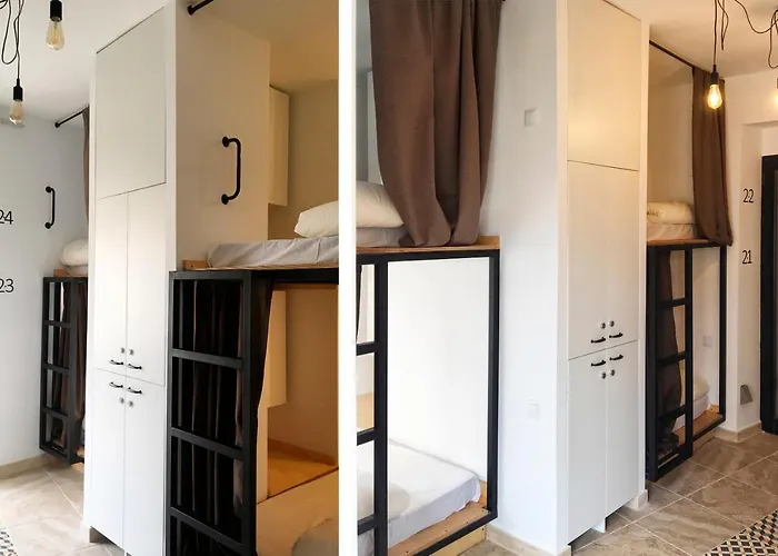 Hostel Numero Trece - FREE towels, coffee&tea, remote check-in Alicante